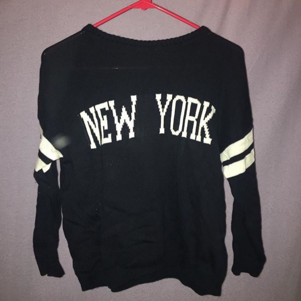 Navy and White ‘New York’ Graphic Sweater